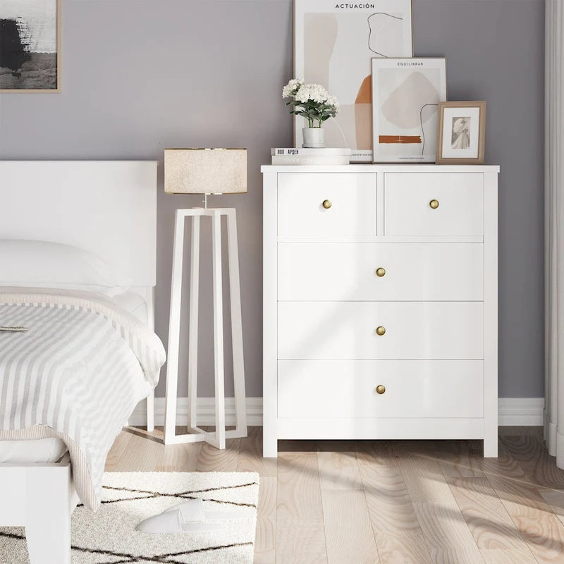 Modern 5-Drawer Wood Dresser with Solid Wood Legs